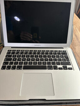 Apple MacBook Air