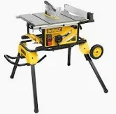 Kúpim stolovú pílu DEWALT s 250mm kotúčom