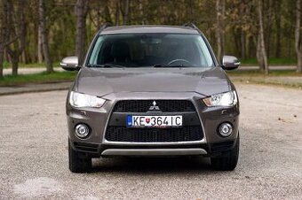 Mitsubishi Outlander 2.2,diesel,4x4, 7.miestne,