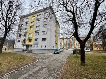 2 izbový byt v tehlovej bytovke, Žilinská cesta