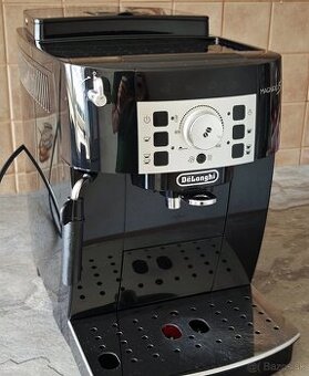 Delonghi magnifica s