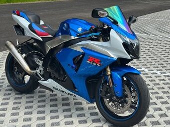 SUZUKI GSX-R 1000 K9