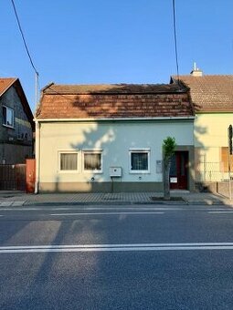 Na predaj Rodinný dom v Štúrove NCS-879
