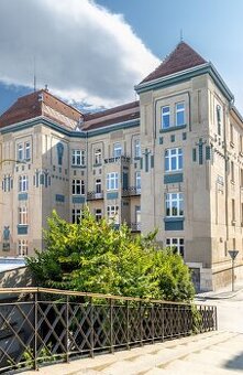 Prémiové rezidenčné bývanie - 4 izbový byt - Palác Jeney