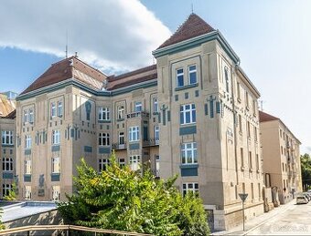 Prémiové rezidenčné bývanie - 4 izbový byt - Palác Jeney