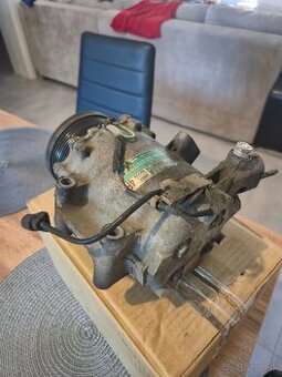 Kompresor klimatizácie Honda Civic 8g