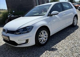 Volkswagen e-Golf 100kW FULL LED NAVI elektro automat 100 kw