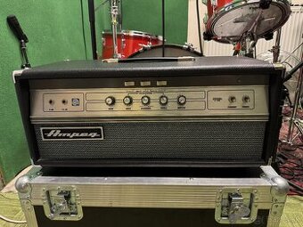 Ampeg V-4B – legendárny lampový basový zosilňovač s hardcase