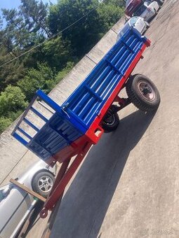 Vlečka za traktor 3t trojstranny sklapač 2kusi NOVA