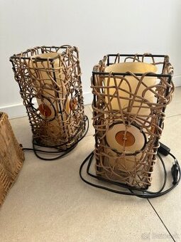 Súprava 2ks lampa+ 2ks svietidlá ks/10€
