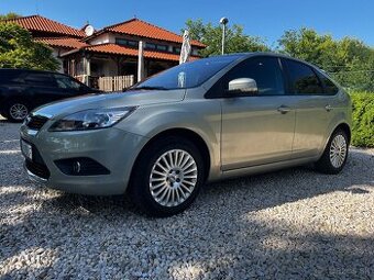 Ford Focus (MK2) 1.8i 92kW - Titanium (SK)