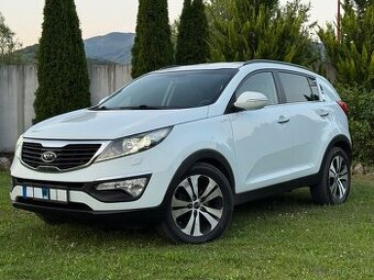 KIA SPORTAGE 2.0 CRDI 4WD