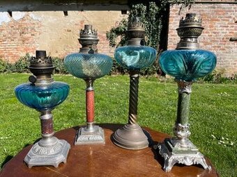 Staré petrolejové lampy