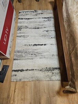 Predam koberec 150x80cm
