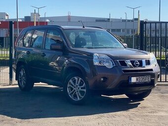 Nissan X-Trail 2.0 dCi SE