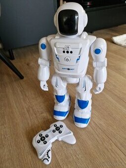Roboti