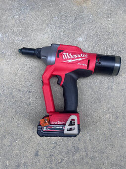 Milwaukee nitovačka M18 ONEFPRT - 1