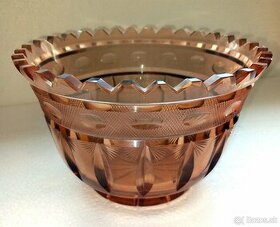 Brúsená mísa Art Deco z jantárového krištáľu