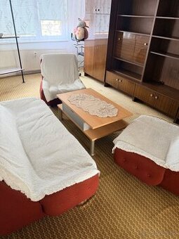 Sedacia súprava, koberec, obývacia stena - 1