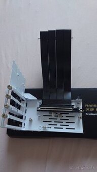 Vertical GPU mounting. Vertikálny držiak grafickej karty