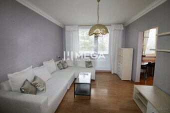 Na predaj 3 izbový byt s 2 balkónami na sidl.III v Humennom