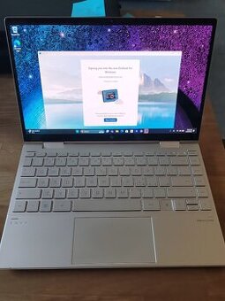 HP Envy x360 13″ – i5 11. gen / 8 GB / 512 GB / dotyk / 2v1
