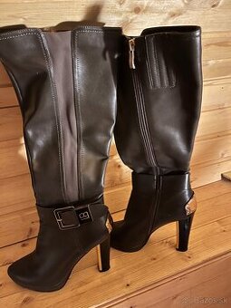 Dámske cizmy