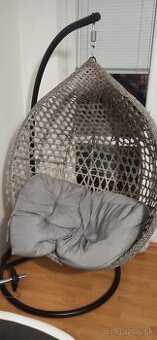 Závesné kreslo - používané len v interiéri