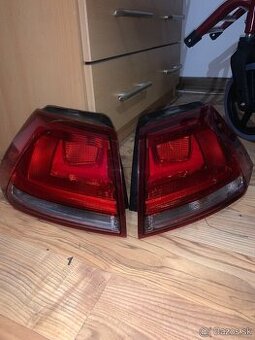 Svetlá zadné golf 7