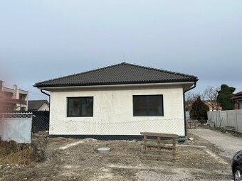 novostavba bungalovu