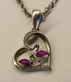 Strieborná retiazka s príveskom pelikánov