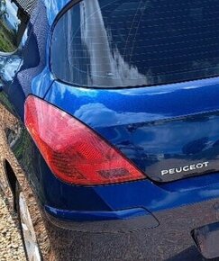 Peugeot 308 zadné svetlo kompletnè