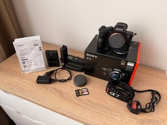 Sony Alpha 7III (REZERVOVANÝ)