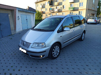 Volkswagen Sharan 2,0 TDI 103kw 7- miestne Business