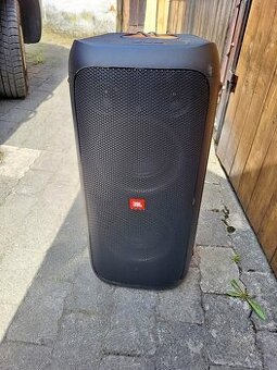 JBL Partybox 310 – výborný stav
