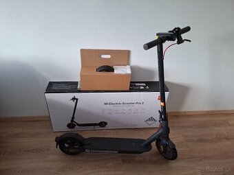 Elektrická kolobežka Xiaomi Mi Scooter Pro 2