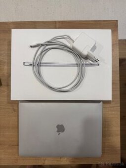 Predám Apple Macbook Air 13” M1, 8/256GB