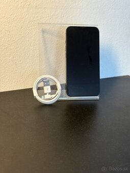 Predám Apple iPhone 13 128GB Black bežne známky používani