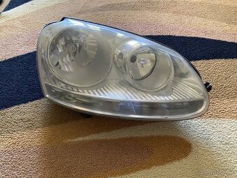 Svetlo golf 5 / V