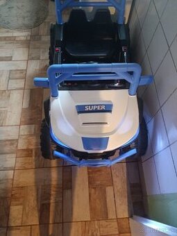 Predám málo používaný elektrické autíčko