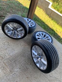 Elektrony BMW 5x120 r 17 letné pneu 225/45