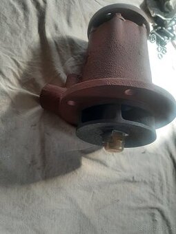 Repasovaná vodná pumpa na Škodu 30