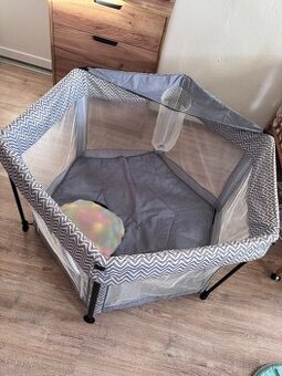 Detská ohrádka + darček malé loptičky