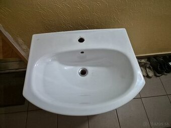 Predam umyvadlo  so skrinkou
