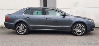 rozpredám Superb 2 sedan 4x4 - F6F6 7G7G