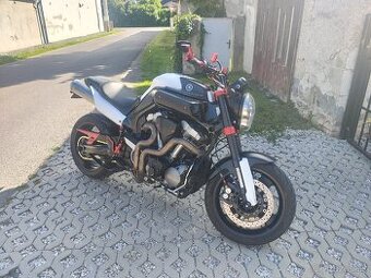 Yamaha MT-01