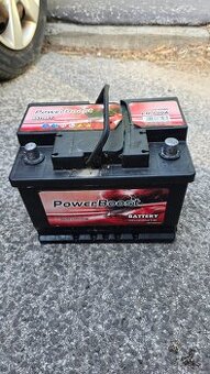 Skoro nová autobatéria powerboost 12V 60ah