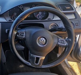MULTIFUNKČNÝ VOLANT PASSAT B7 RADENIE F1