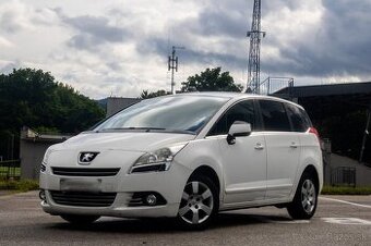 Peugeot 5008 2013