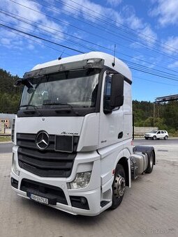 Mercedes Actrost 1846 2118 485tis/km